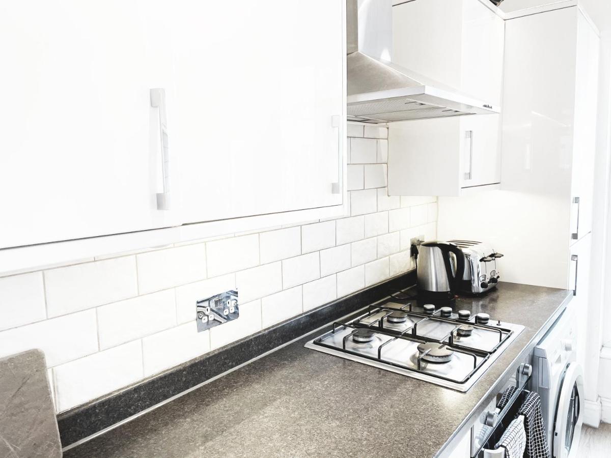 Central London Charming Camden Split Level Home Exterior foto